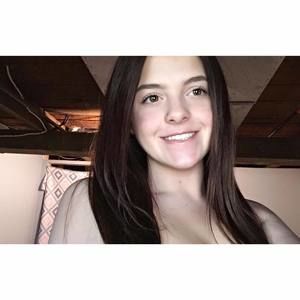 Meet your Posher, Kiana